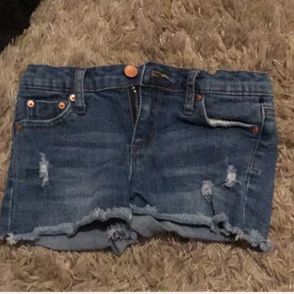 Tracker Jean Shorts